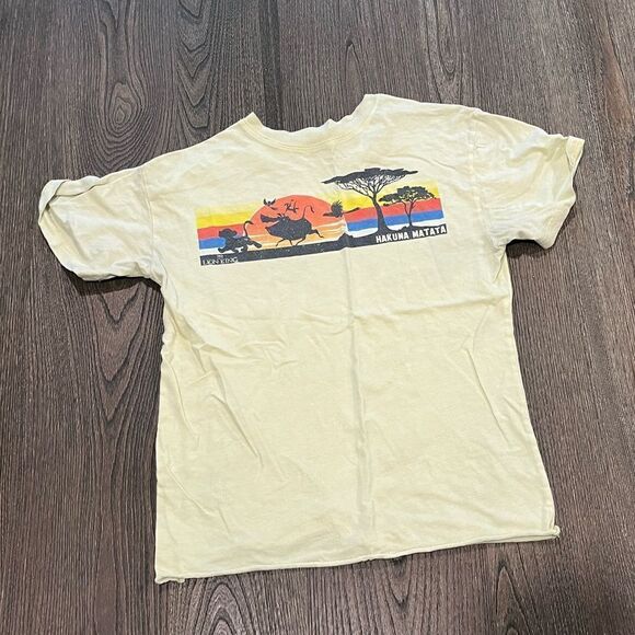 Disney Lion King Short Sleeve Crew Neck T-Shirt Graphic Hakuna Matata Sz XS - Picture 1 of 3
